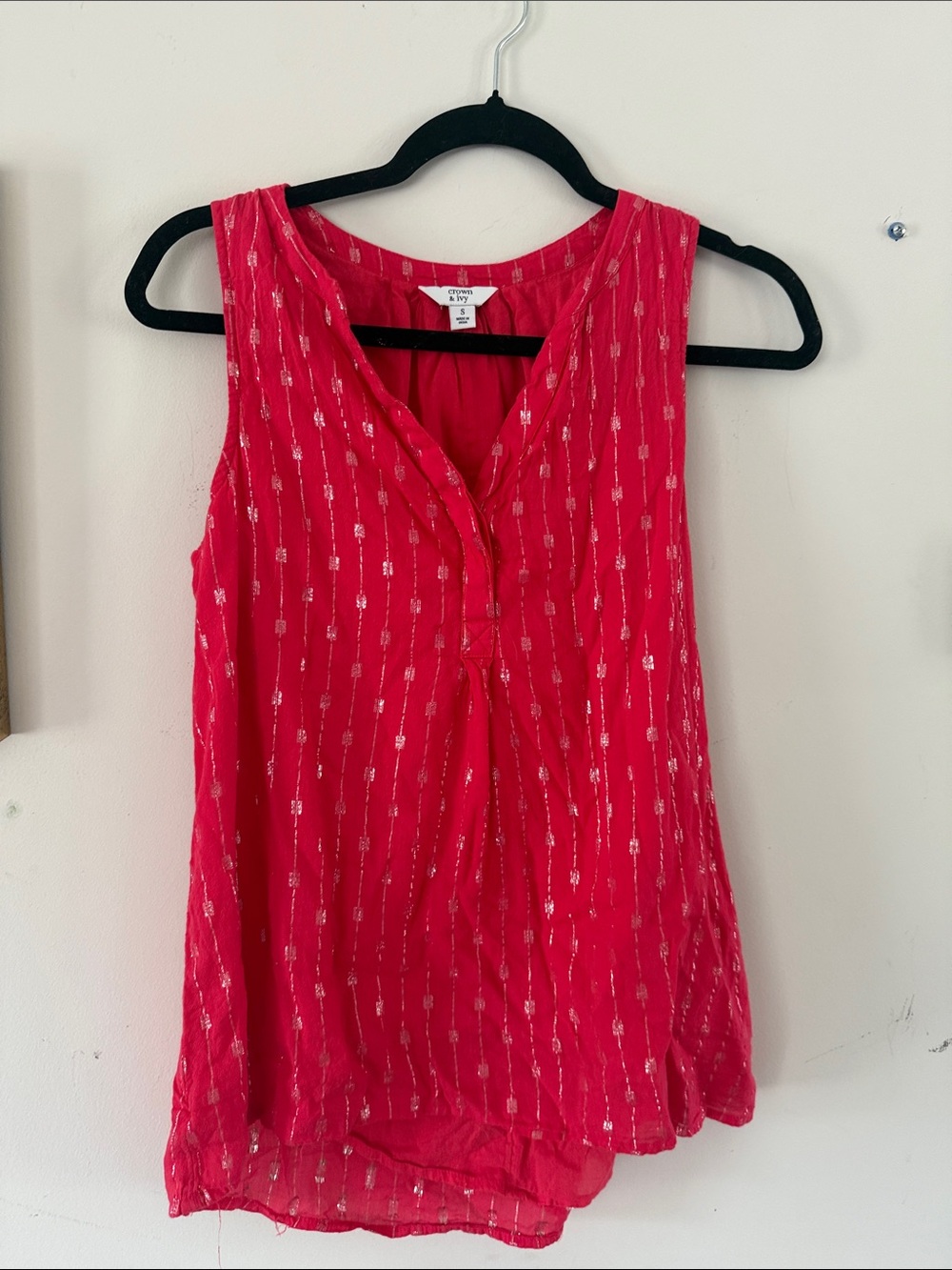 crown & ivy Hot Pink Sleeveless Metallic-Detail Camisole